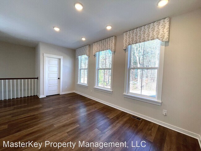 Building Photo - 3 br, 3.5 bath House - 2077 Eva Pearl Dr