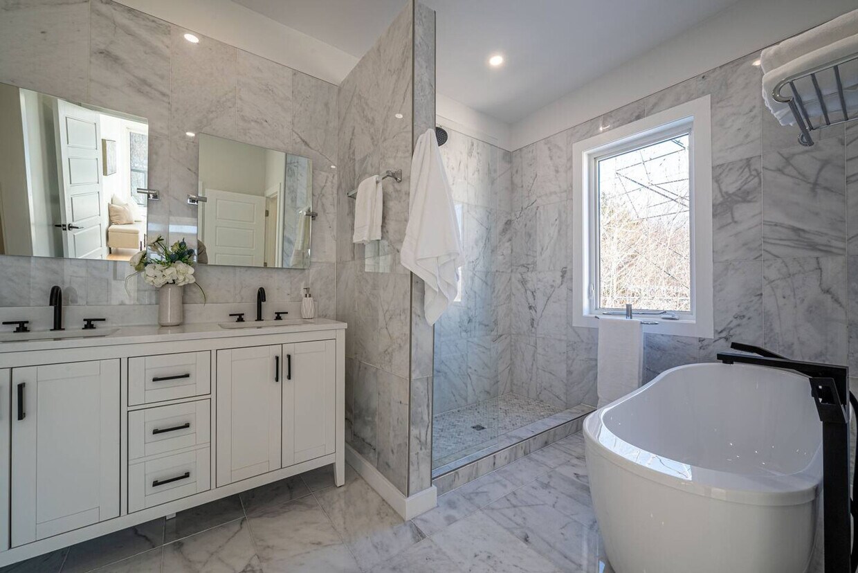 Photo principale - 7077 Quinpool Rd