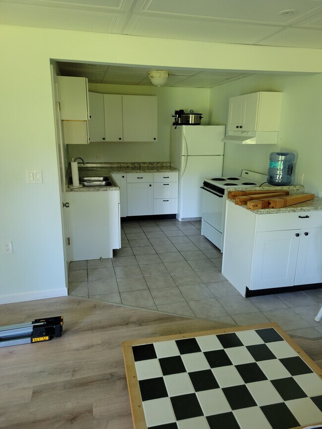 45 Chasanna Dr Unit Down stairs, Rutland, VT 05701 Apartments in Rutland, VT