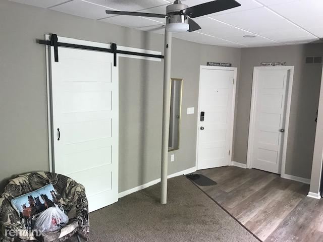Building Photo - 1 br, 1 bath  - Brown Street Apartments D2