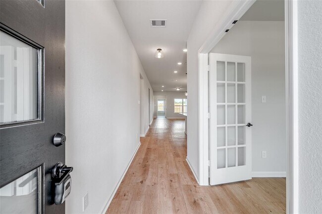 Foto del edificio - 32315 Clouser Minnow Ct