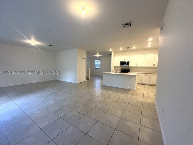 Foto del edificio - 11936 SW 240th St