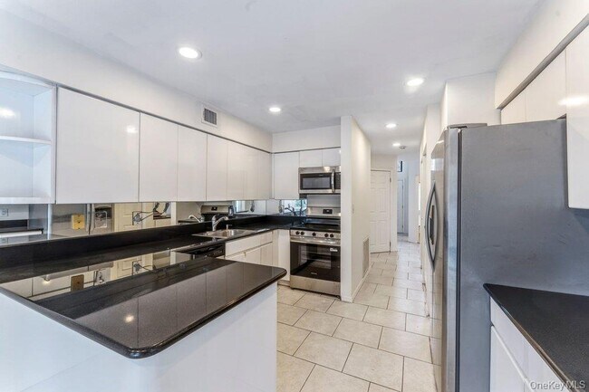 Foto del edificio - 124 Foxwood Dr