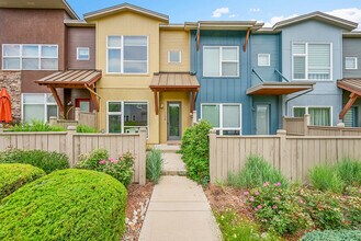 Building Photo - 4158 Longview Ln