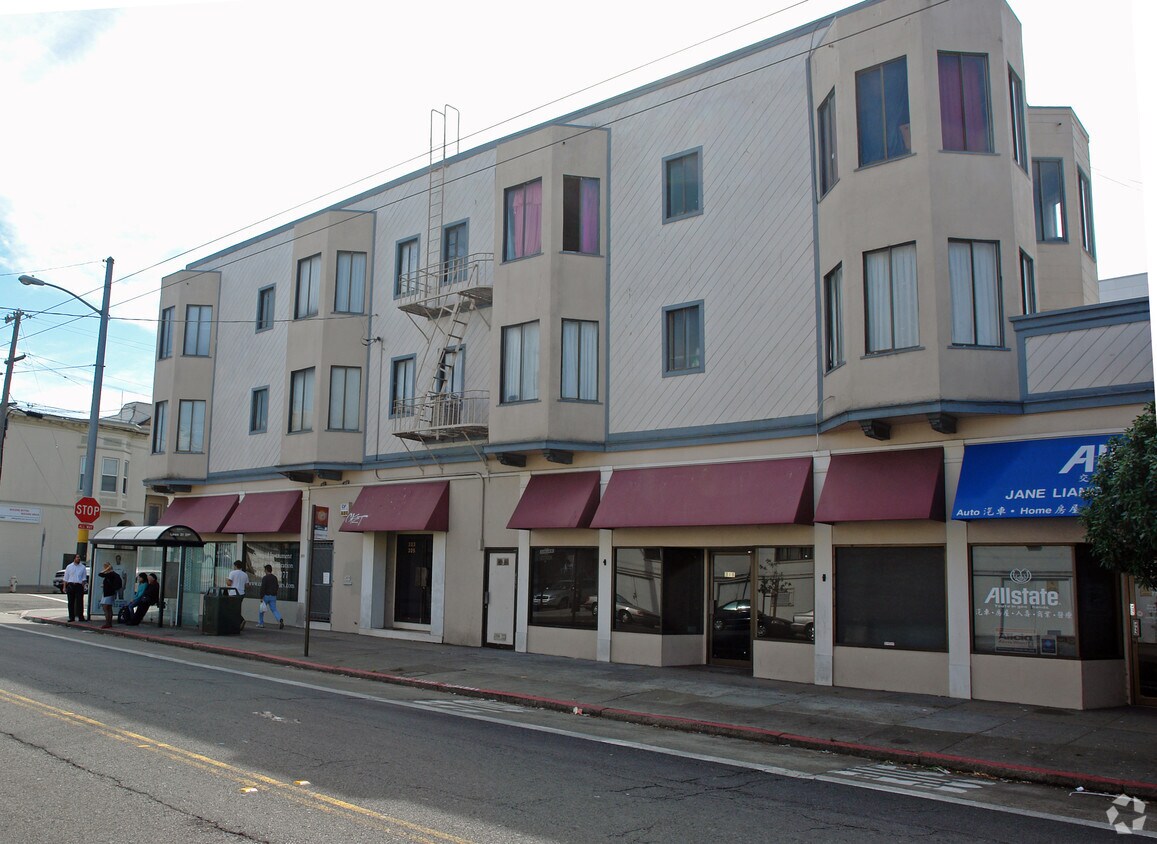 Building Photo - 301-315 Balboa St