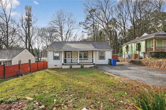 Photo - 871 Hargis St SE House