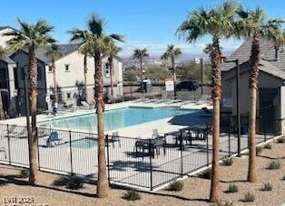 Building Photo - 483 Ylang Pl