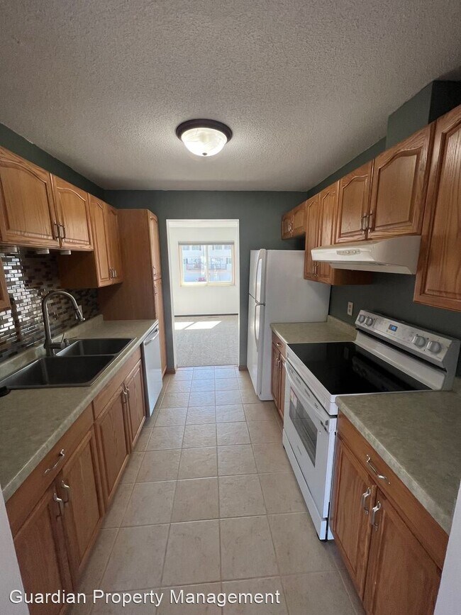 Foto del edificio - 3 br, 1.5 bath House - LEAS - 4357 Chatswo...