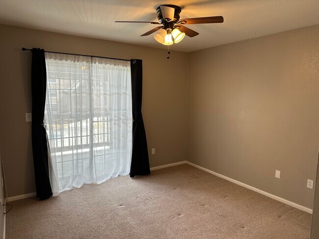 Bed Room (View 1) - 9170 E Arbor Cir