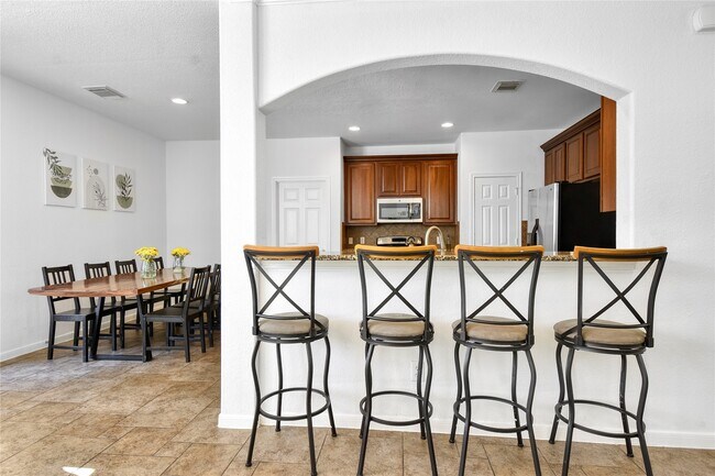 Foto del edificio - 55 E Montfair Blvd