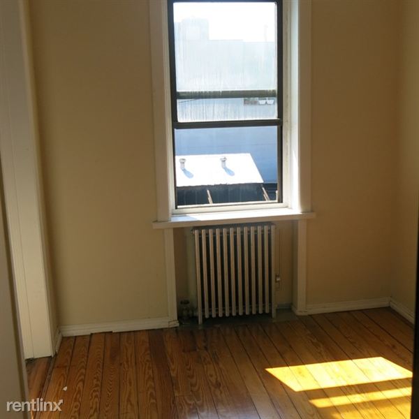 Building Photo - 1553 Dekalb Ave
