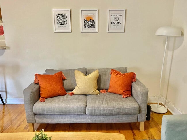 Building Photo - 420 Madison St