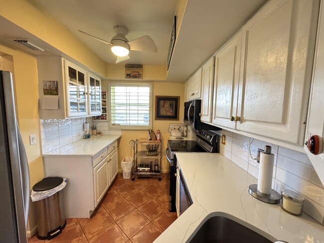 Foto del edificio - 5505 N Ocean Blvd