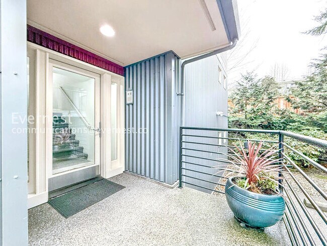 Foto del edificio - 9520 1st Ave NE