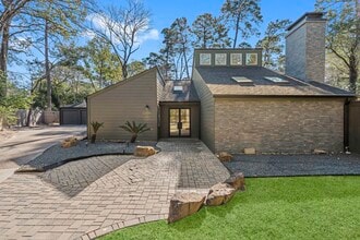 Building Photo - 2703 Crossvine Cir