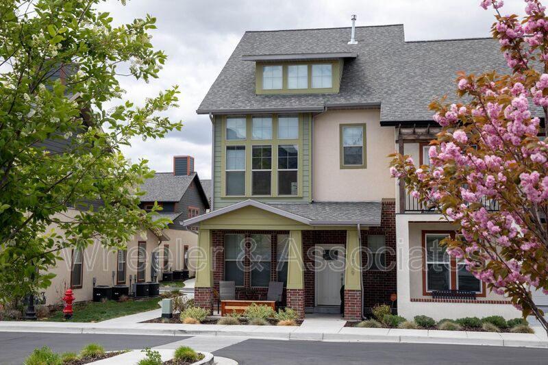 Foto principal - 1939 Birch Cove St