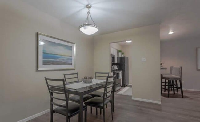 Foto del edificio - 2 bedroom in Dallas TX 75240