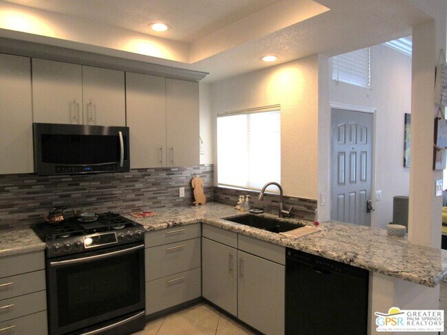 Foto del edificio - 2601 S Broadmoor Dr