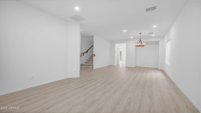 Building Photo - 5131 W El Cortez Trail