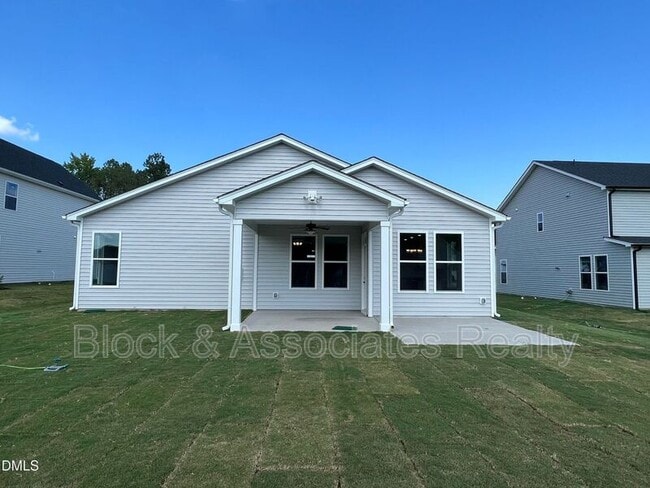 Building Photo - 262 Streamliner Blvd