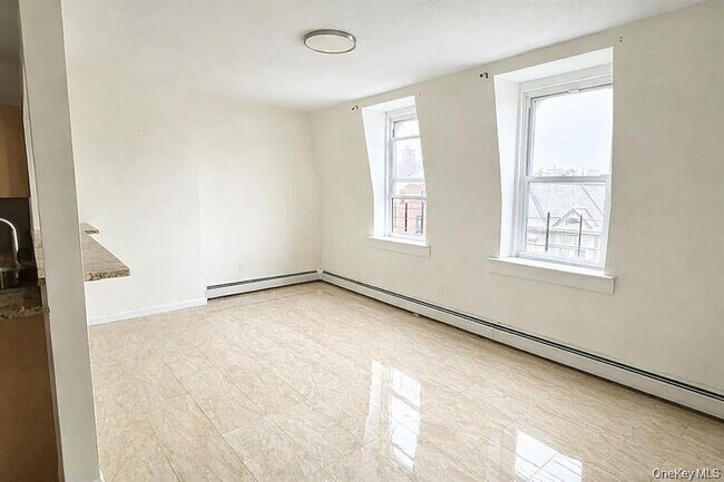 Foto del edificio - 296 Mill St