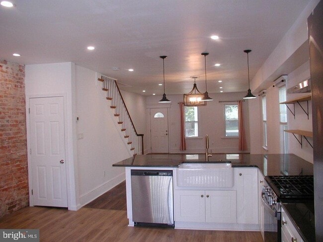 Foto del edificio - 509 Lincoln Ave