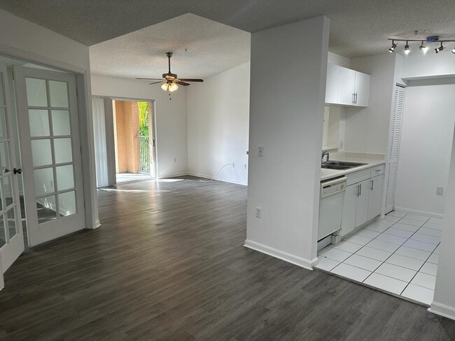 Photo - 4844 N State Rd 7 Townhome