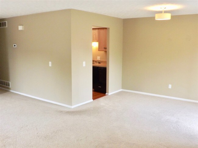 Building Photo - 2839 Dry Ridge Ct
