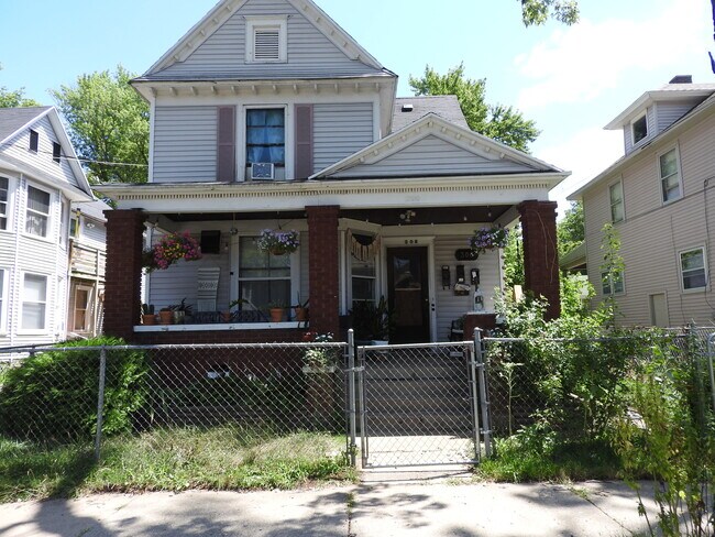 Foto del edificio - 306 Gold Ave NW