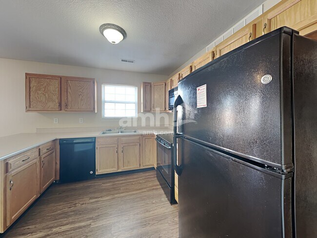 Building Photo - 7214 Dublin Ln