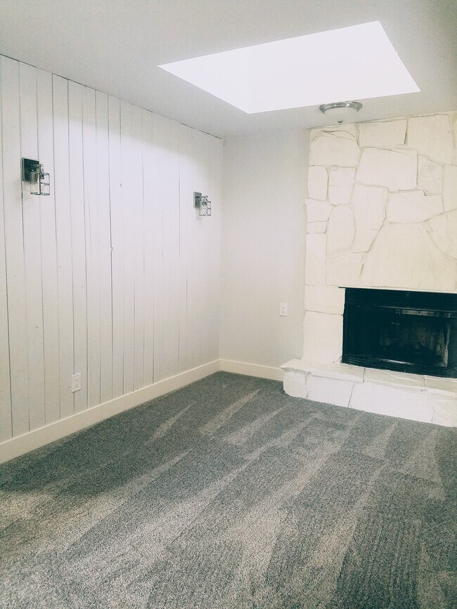 Foto del edificio - 1065 W 650 N