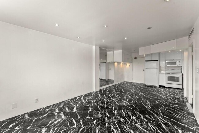 Foto del edificio - 2285 Peachtree Rd NE