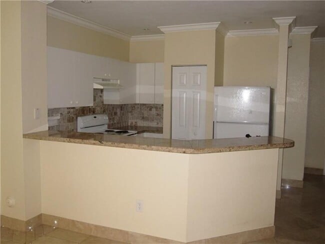 Foto del edificio - 571 Princess Dr