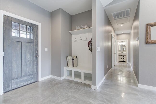 Foto del edificio - 505 Chantilly Ln