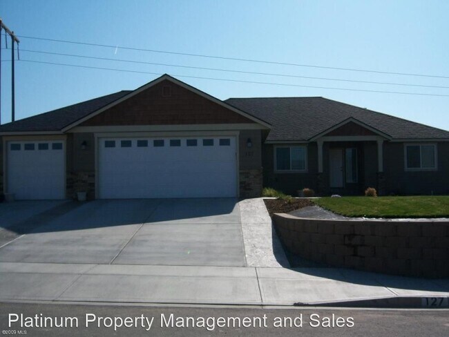 Building Photo - 3 br, 2 bath House - 127 S Meadowbrook Ln