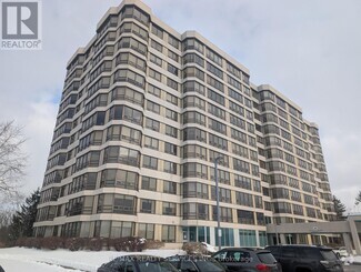 Building Photo - 330-330 Mill St S