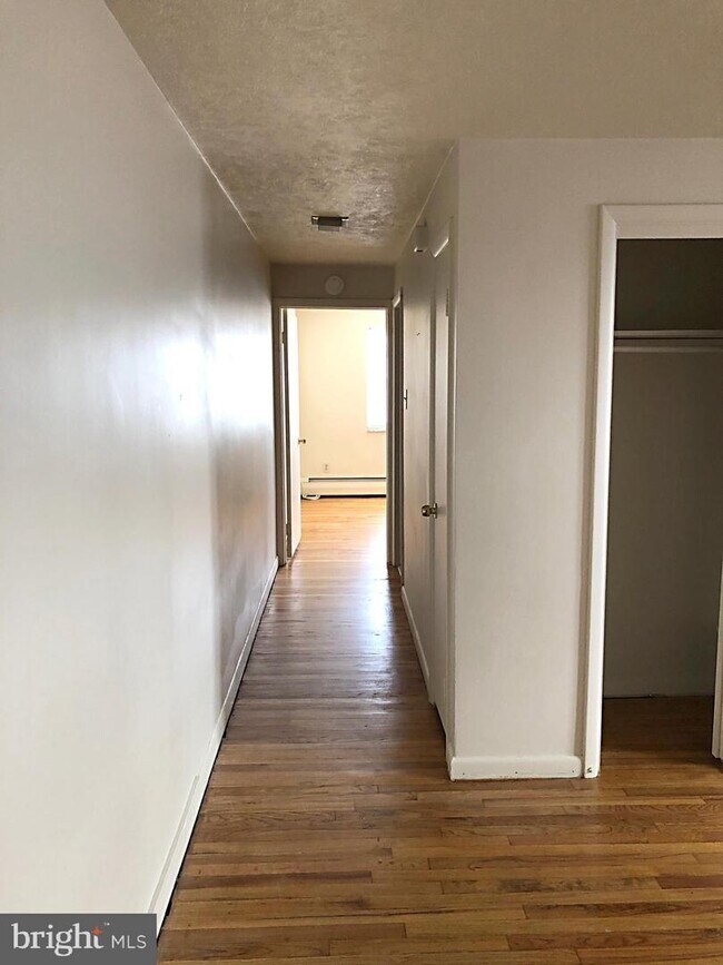 Foto del edificio - 15 S Black Horse Pike