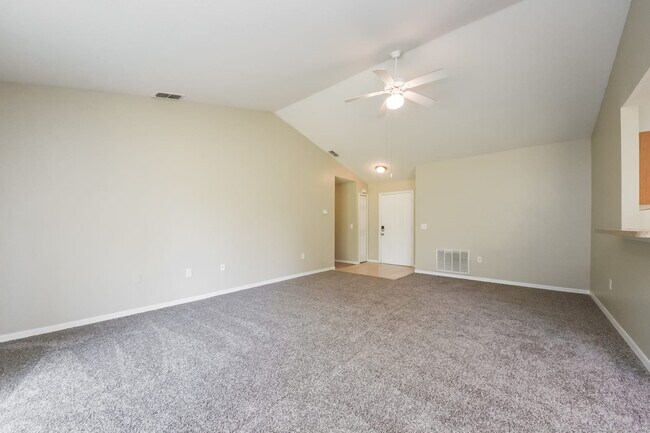 Building Photo - 1749 Sail Ct
