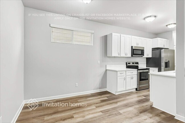 Foto del edificio - 7624 Kodiak Ave NE