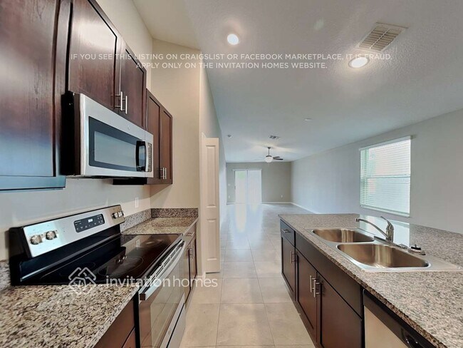 Foto del edificio - 2219 Treesdale Ave