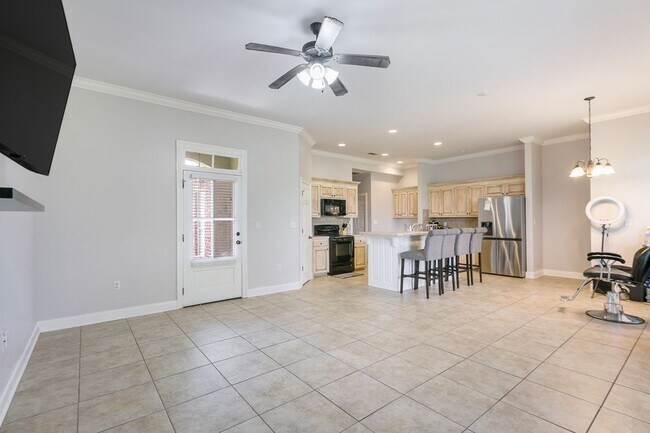 Foto del edificio - 3418 Southlake Ave
