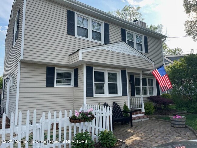 Foto del edificio - 524 Delaware Ave