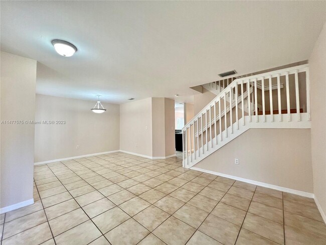 Building Photo - 16505 SW 97th Terrace