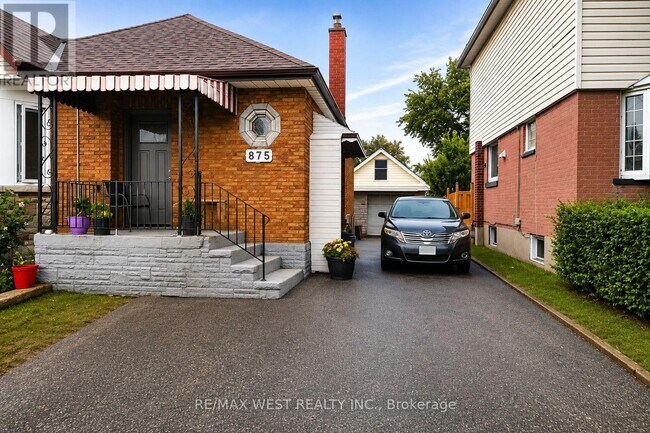 Photo du bâtiment - 875 Ritson Rd S