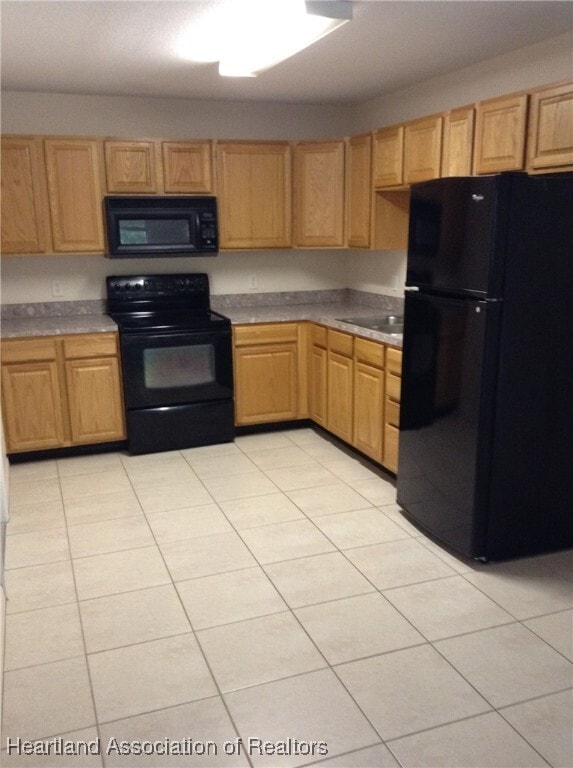 Foto del edificio - 214 Pigeon Ave