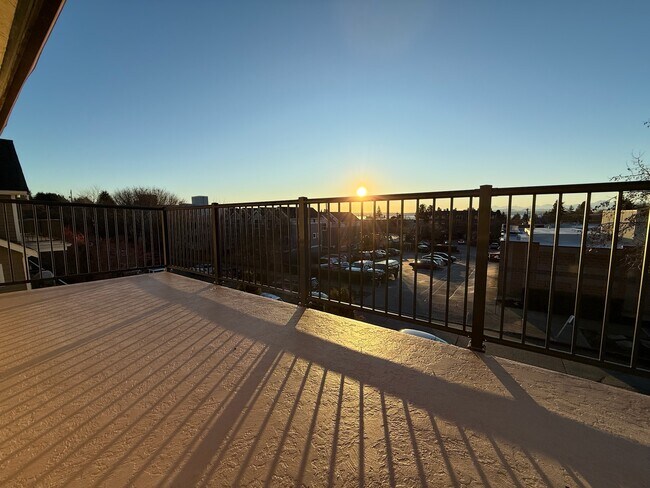 Photo - 6522 42nd Ave SW Apartments