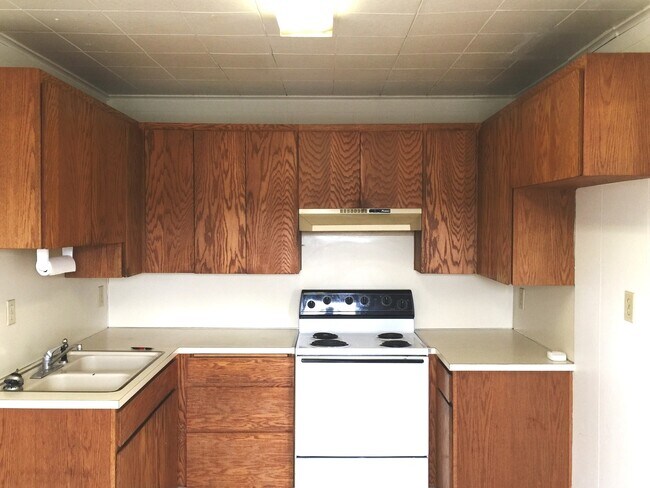 Foto del edificio - Country Charm Property North Vancouver!