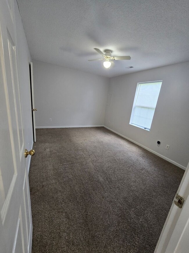 Building Photo - 2116-2118-2118 Arlene Dr