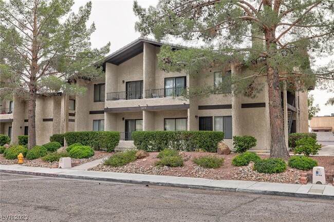 Building Photo - 1479 Tamareno Cir
