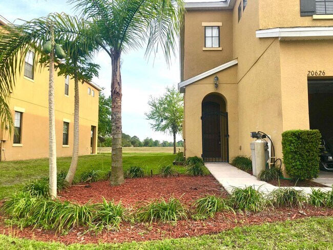 Move IN SEPTEMBER! Beautiful views- Corner... - Move IN SEPTEMBER! Beautiful views- Corner... Townhome